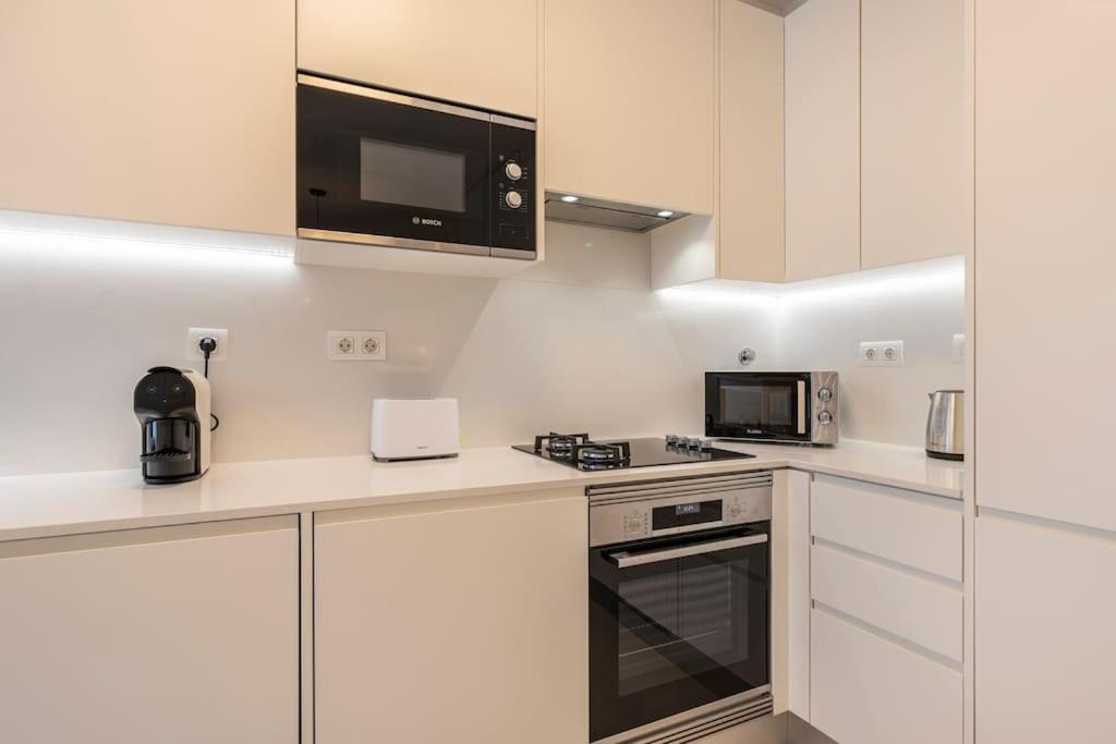 Campolide Lovely 2 Bedroom By Innkeeper Lisabona Exterior foto
